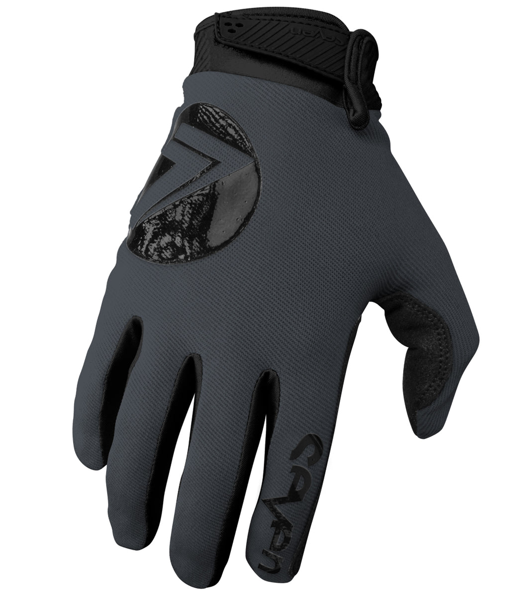 AnnexGloveTOH_CharBlk_1200x120