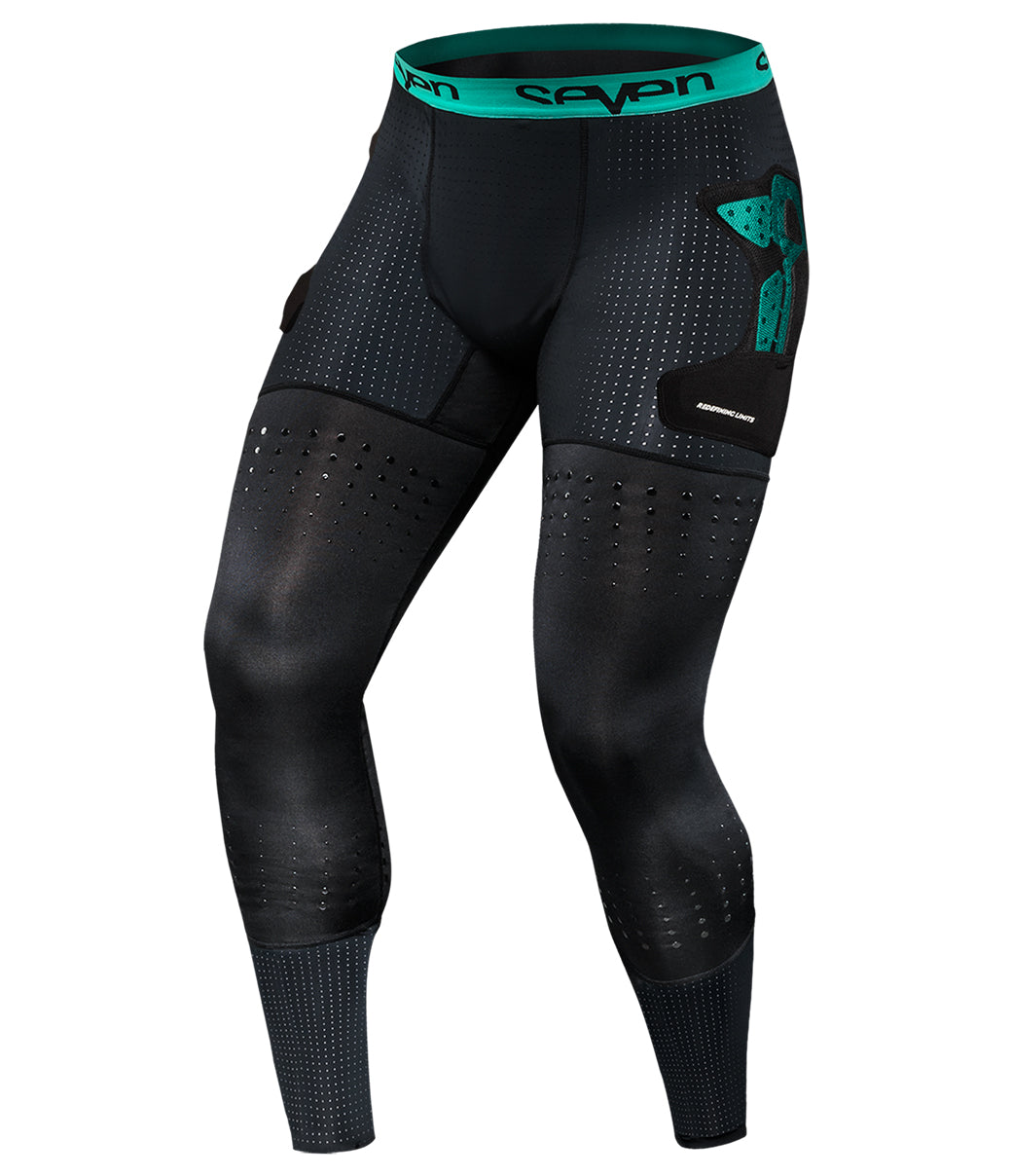 15 Best Pairs of Compression Pants and Leggings for Men in 2023